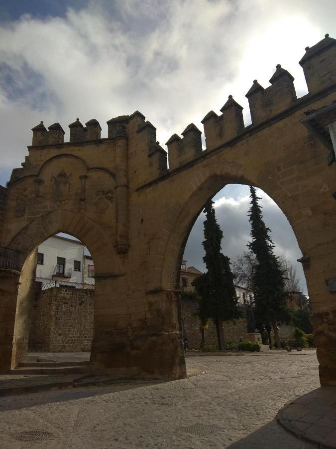 Arco De Villalar Baeza Buitenkant foto